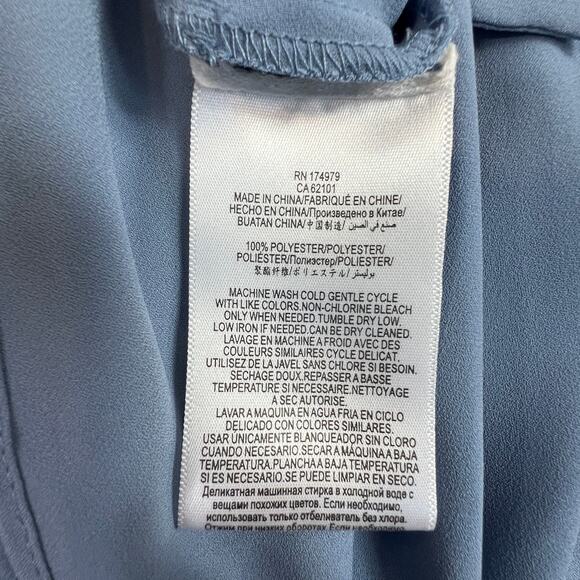 BCBGMaxAzaria Ellyson Mini Dress XXS Blue Chambray Cold Shoulder Swing Baby Doll - Picture 11 of 13